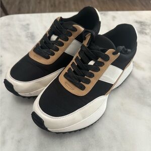 Stylish Black and Tan Women's Sneakers